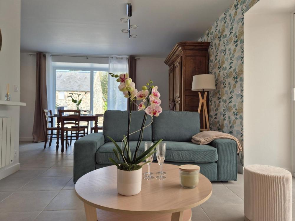 Chambres D'Hotes & Gites - Domaine Les Sources Portbail Exterior photo
