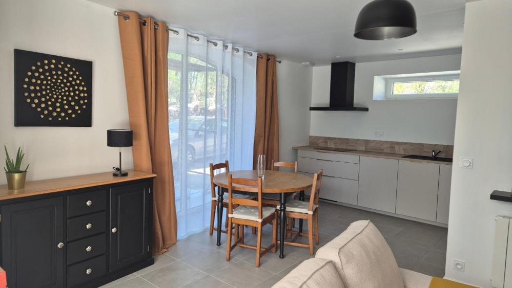 Chambres D'Hotes & Gites - Domaine Les Sources Portbail Exterior photo