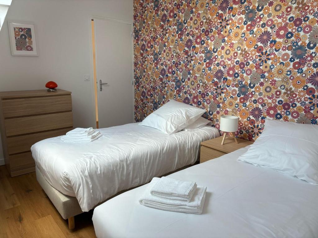 Chambres D'Hotes & Gites - Domaine Les Sources Portbail Exterior photo